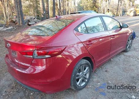 2017 Hyundai Elantra Se z USA, uszkodzony, nr VIN KMHD84LF6HU065565